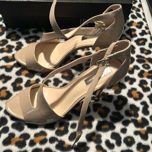 I N C BEAUTIFUL HILLS